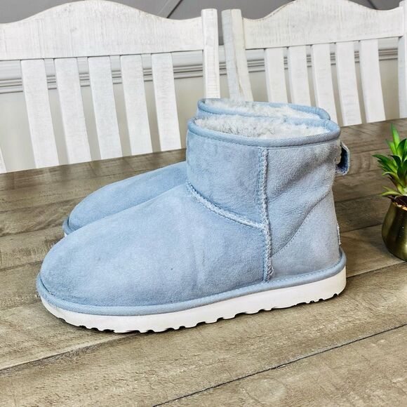 UGG Classic Mini Boot Pull On Short Light Blue Suede Sherpa Women’s Size 9 - Picture 3 of 6